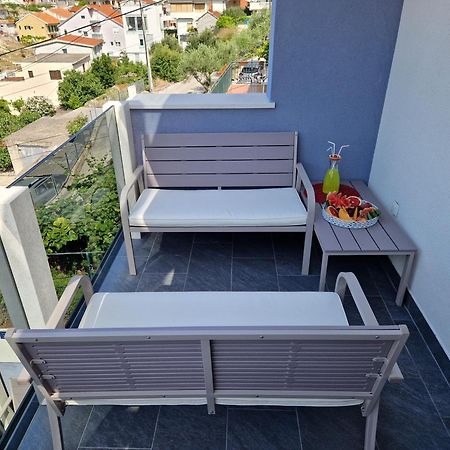 Apartment With Sea View In Trogir Exterior photo
